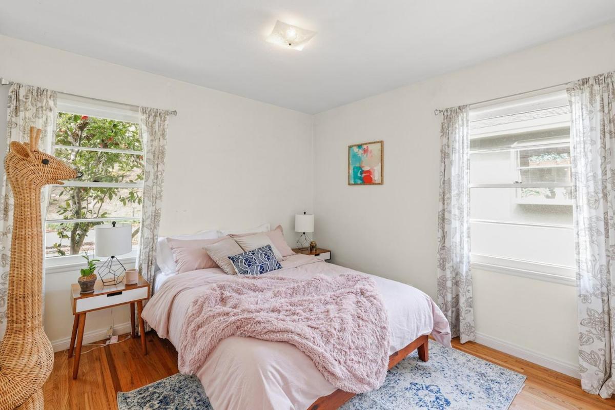Dazzling Westside 4 Bedroom Home-minutes To The * Los Angeles